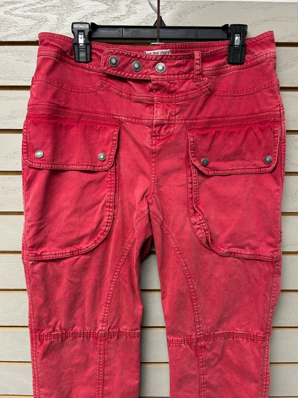 We The Free Red Cargo-Style Capri - Picture 5 of 7